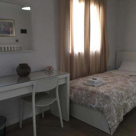 Sifis Bed & Breakfast Loutrón Luaran gambar